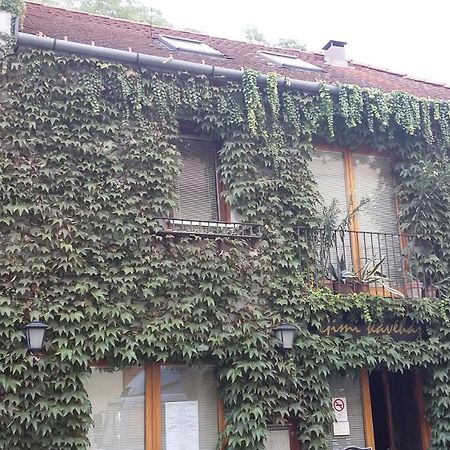 Gimi Vendégház Baja Ngoại thất bức ảnh